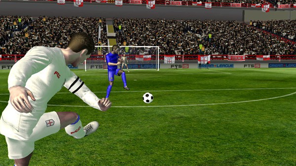 第一触感足球2015汉化版游戏截图4