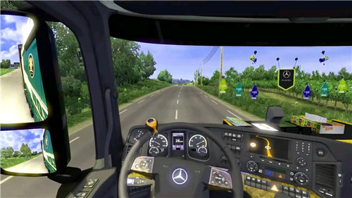 公路卡车模拟驾驶游戏截图2